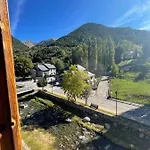 Atico El Mirador De Sallent Appartement
